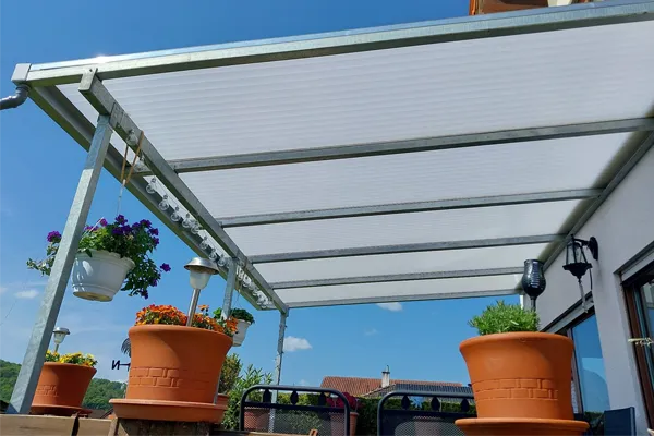Leistungen_Überdachungen Terrassenüberdachung aus Glas